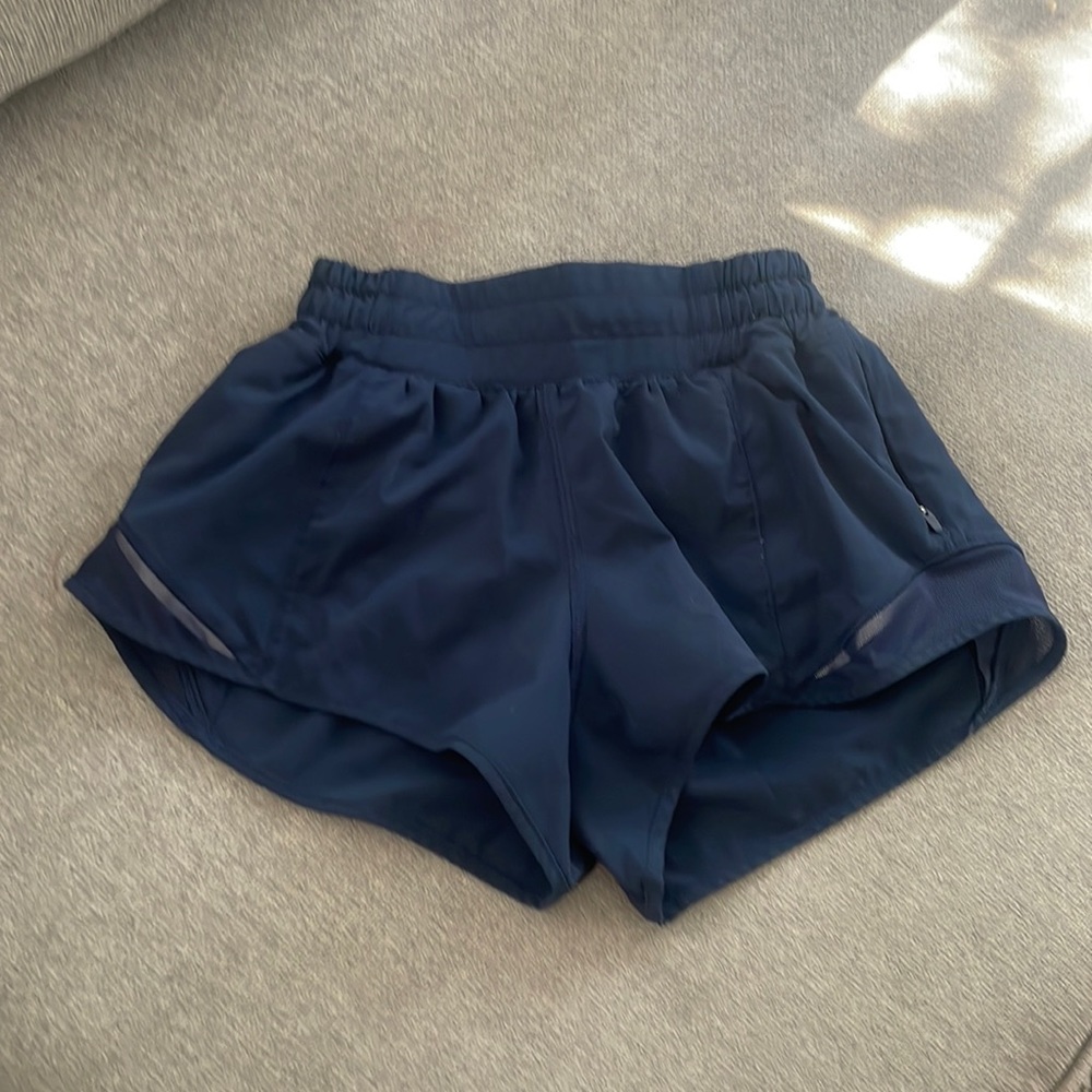 Lululemon Navy Hotty Hot Shorts, Size:0